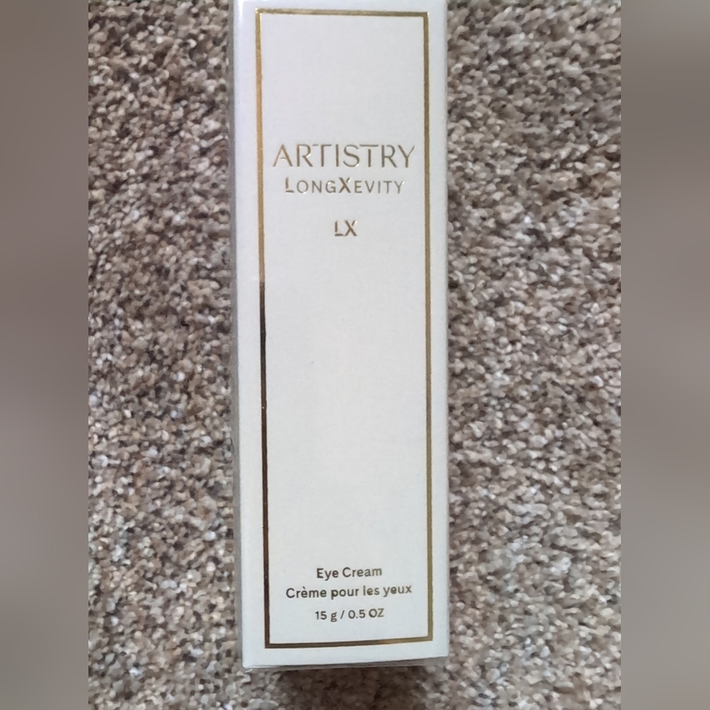 Artistry Longaevity LX Eye Cream - White
